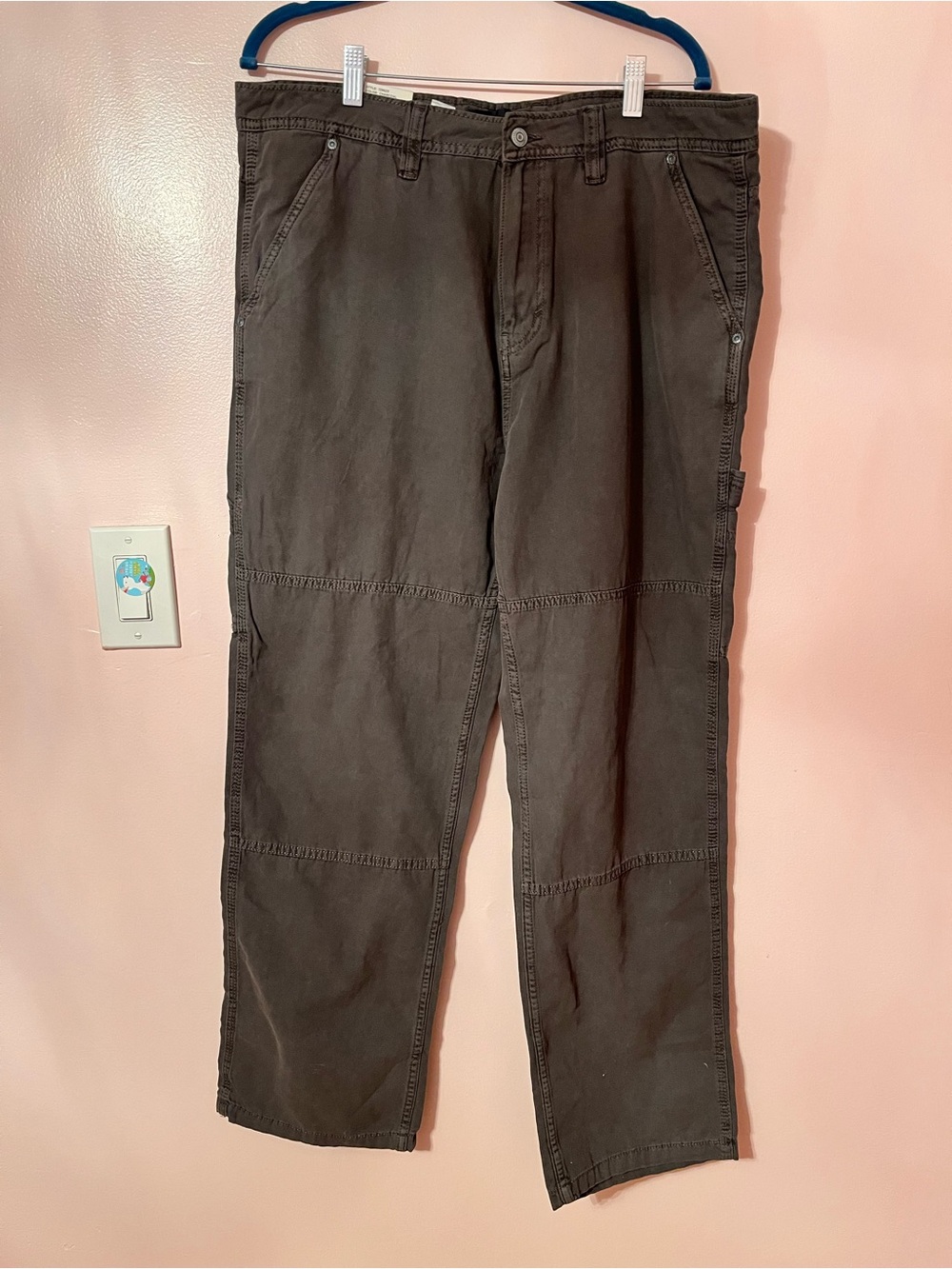 Men's Cargo Utility Pants in Dark Brown